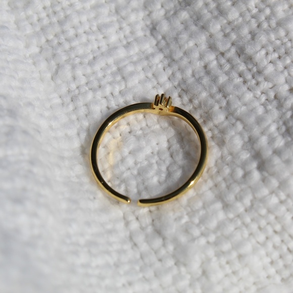 Sterling Silver "V" Shaped Stacking Gold Ring with Single Simulated Diamond - Picture 10 of 14